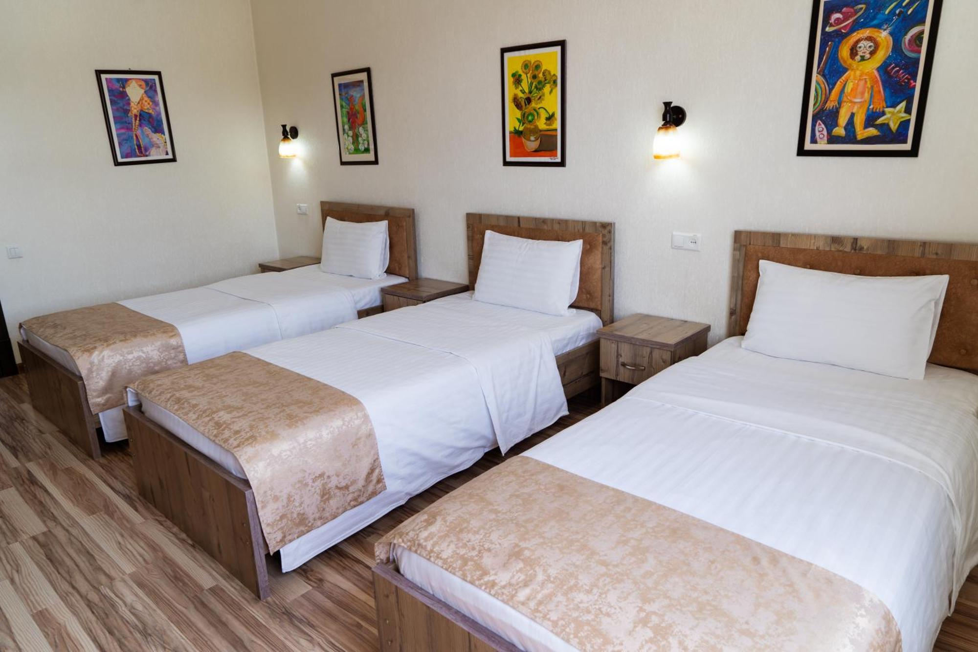 Tourist Inn Hotel Tashkent Exterior photo