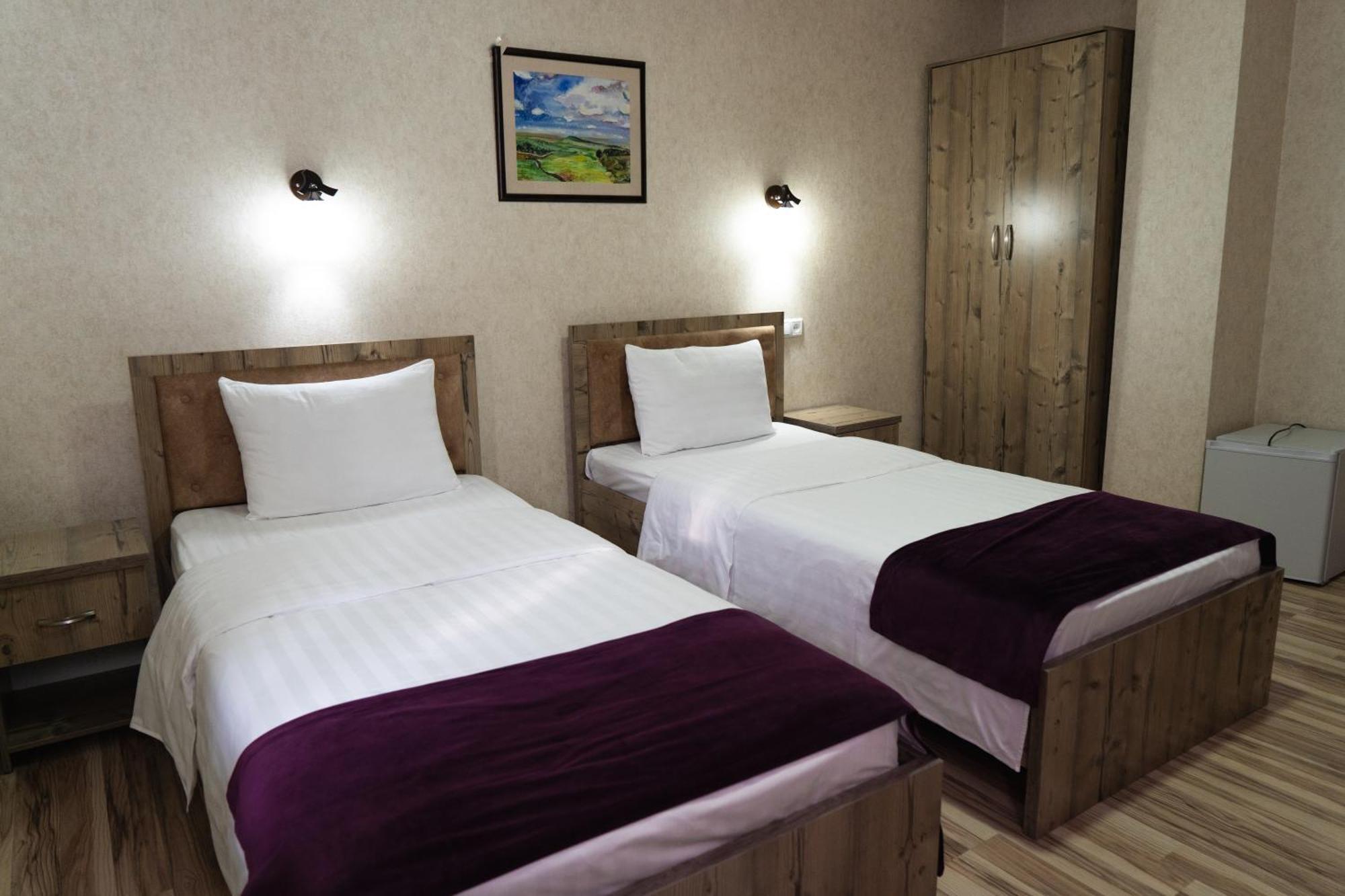 Tourist Inn Hotel Tashkent Exterior photo